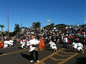 Festival Yosakoi Soran leva dança e música do Japão  para a Praça da Catedral de Maringá